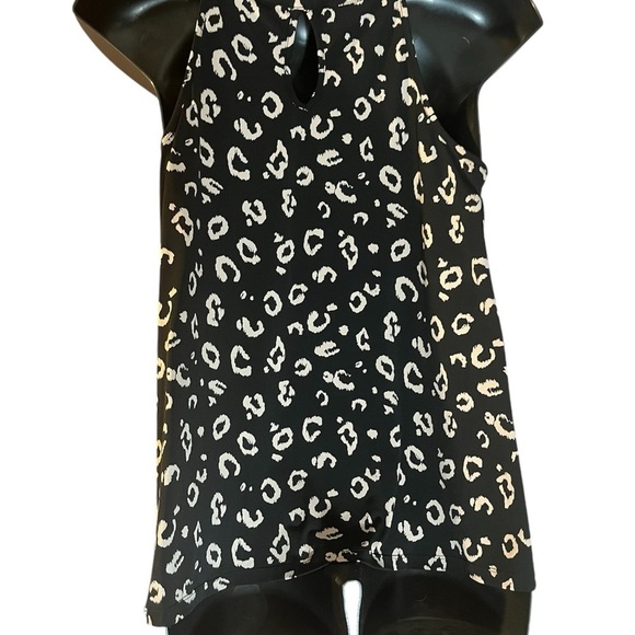 Torrid Printed Sleeveless boho career work Lagen look Blouse Black/Tan Plus 1X - Picture 2 of 8